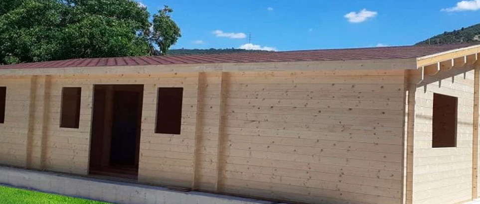 Cómo preparar una casa de madera para soportar el calor y el sol intenso Cómo preparar una casa de madera para soportar el calor y el sol intenso